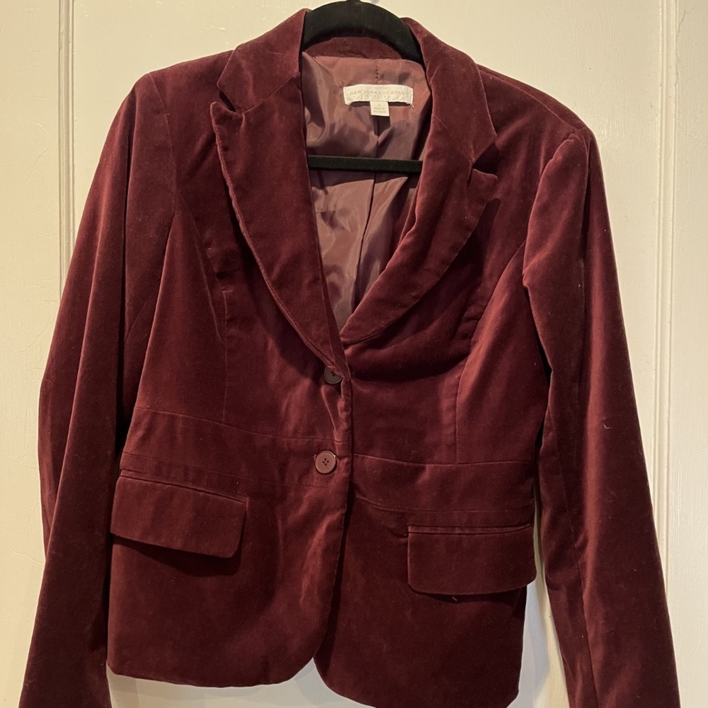 Velvet Blazer Garnet - Size 6